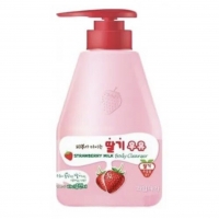 Гель для душа клубничный Kwailnara Strawberry Milk Body Cleanser 560гр - Пудра корейская косметика