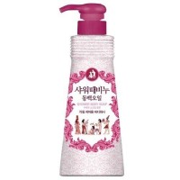 Гель для душа со скрабирующими частичками  Mukunghwa Shower Scrub Soap Camellia Seed Oil 500мл - Пудра корейская косметика